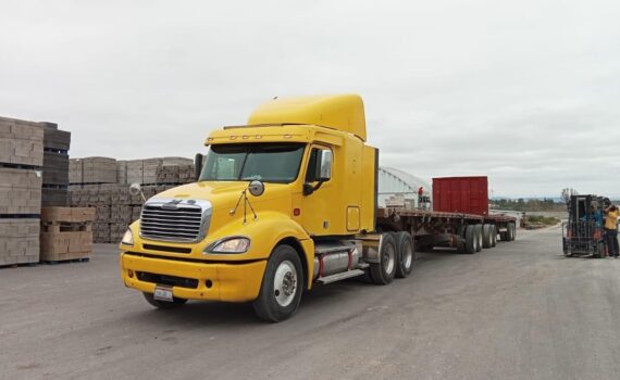 Trailer full plataforma