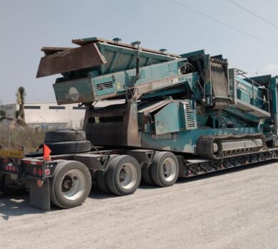 Fletes de maquinaria pesada en unidades lowboy